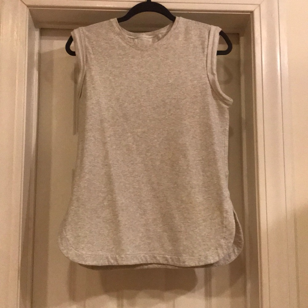 Lululemon sleeveless sweatshirt